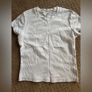 Uniqlo White Crew Neck Tee